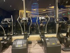 -W Fitness 威尔仕健身(北京英皇集团中心店)