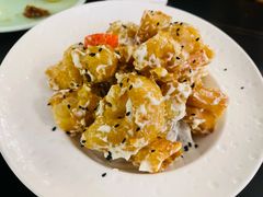 哈密瓜脆皮虾球-有璟阁港式餐厅(金融街购物中心店)