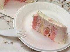 -花花卷卷·鲜食蛋糕(泉屋店)