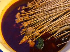 -拈签一笑黄牛肉辣卤串串