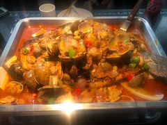 -鸣记脆皮烤鱼·海鲜烤鱼(三八广场店)