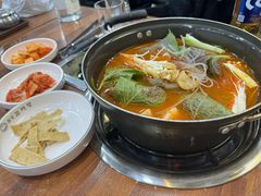 -元堂脊骨土豆汤(明洞2号店)