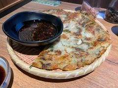 海鲜煎饼-炼火烤肉店