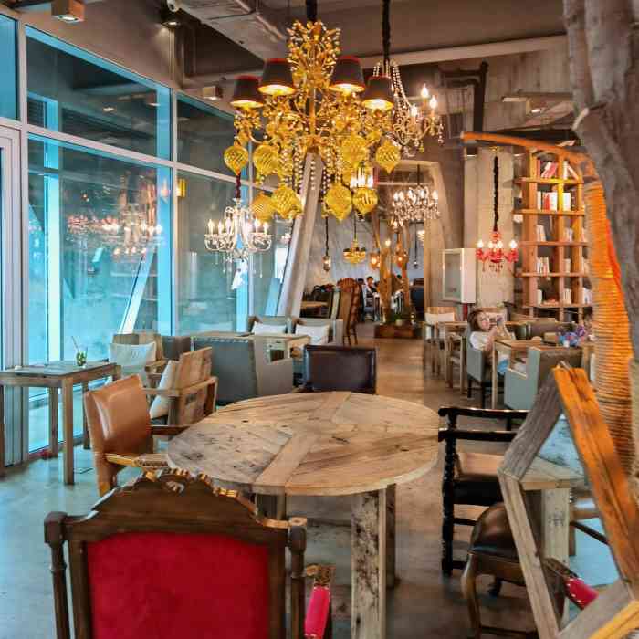 漫咖啡(琥珀湾店)-"去琥珀湾68刚好退潮68在沙滩上玩了一下68朋
