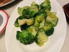 蒜蓉炒西兰花-石板街港澳冰室(天环店)