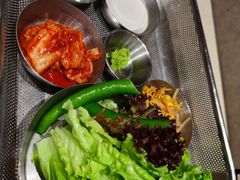 -蚂蚁洞·烤肉大营地(上海静安大悦城店)