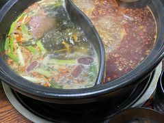 -陆记牛庄·碳锅龙虾烧烤(爱上花园店)