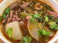 -江三王记牛杂馆(总店)