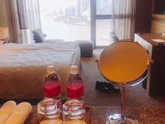 -上海外滩茂悦大酒店