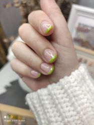 -兔兔妹款式美甲美睫
