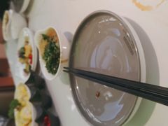 -洪氏嗨捞·广东猪肚鸡·椰子鸡火锅(西咸万象城店)