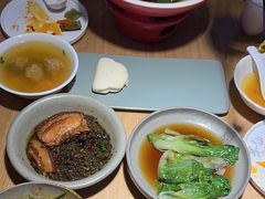 -米一仙·成都小碗菜(东万达店)