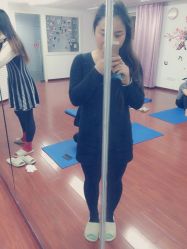 点击看大图 iphone_upload_pic-华翎国际钢管舞培训