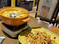 -黄泥岗·地道湖北菜(奥特莱斯店)