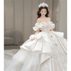 -NaNa婚纱礼服馆