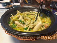 风味野笋煲-千岛湖小鱼儿·淳安匠心农家菜