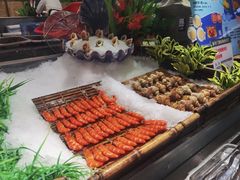 -金马门国际美食百汇(珞喻路店)
