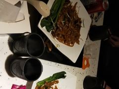 -百威KTV(恒福路店)