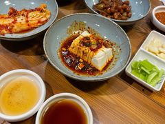 -草家酱蟹炭火烤肉店(珲春南路一店)