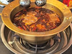 -娜姐鲜牛肉串串火锅(藏龙岛店)