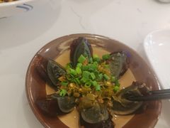 -李与白包子铺(桐梓林店)
