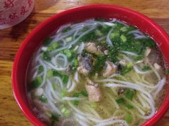 -正宗李家土鸡米线店