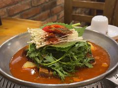 -喇喇排骨火锅·传统韩式脊骨汤(望京西园总店)