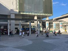 -东荟城名店仓