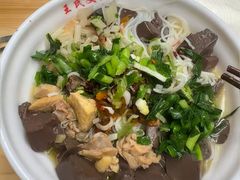 -文山荷鲜居(翠湖店)
