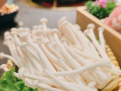 -湊湊火锅·茶憩(打浦桥日月光店)