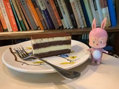 -斯多格书乡(北京大学畅春园店)