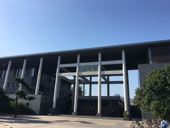 -中国人民大学图书馆新馆