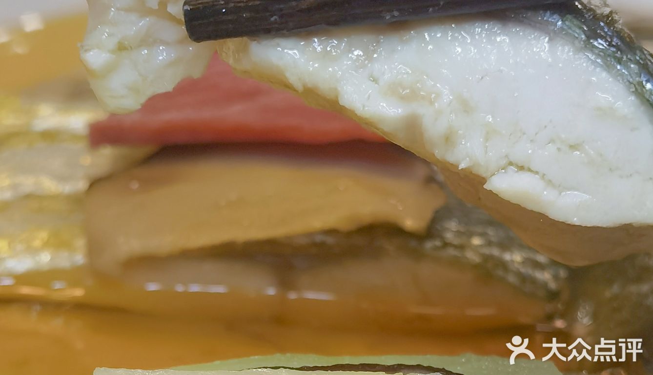 细腻精美淮扬菜系！清风水墨世博江宴~