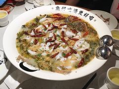 -江渔儿酸菜鱼(奥园广场金发购物中心店)