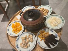 -一坐一忘云南菜(嘉里中心店)