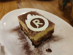 -城市大道红炉披萨烘焙坊