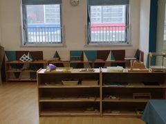 -婴智贝佳蒙特梭利早教托育中心(杨浦店)