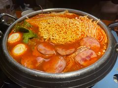 -军硕烤肉·部队火锅(二七万达店)