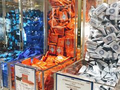 -VENCHI 闻绮(上海佛罗伦萨小镇店)