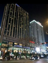 点击看大图 -青岛富力艾美酒店·宴会厅