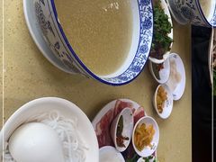 -桥香园云南过桥米线(金马碧鸡店)