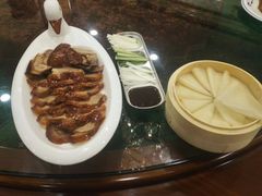 -亚丁湾海鲜大酒店(万泉嘉苑店)