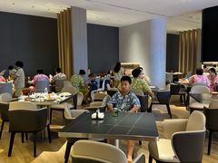 -涨巢·潮玩水疗局