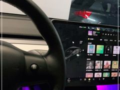 -TESLA 特斯拉(上海太古汇体验店)