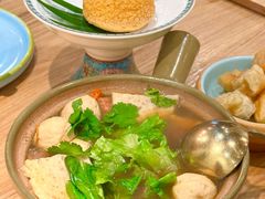-马来西亚肉骨茶汤·招牌螃蟹·烧鸡·呷喱吧吧(海上世界店)