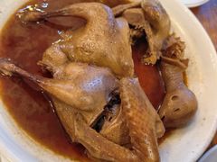豉油皇乳鸽-富哥食店