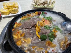 -九寨沟特色牦牛肉汤锅