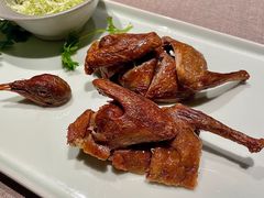 香酥乳鸽-平川·程玉平川菜工作室