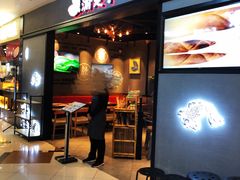 门面-渝是乎川渝小炒(新世界百货望京店)