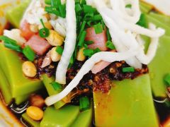 米豆腐-王万妈卤猪脚(青岩交通路)